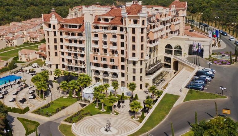 Royal Castle 5* Royal Castle 5*