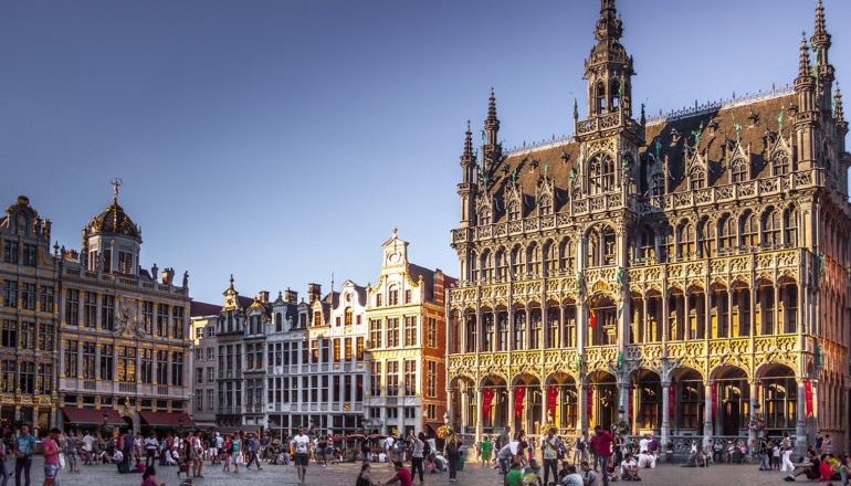 Загадки средневековой Франции и Ола, Барселона!! Загадки средневековой Франции и Ола, Барселона!!