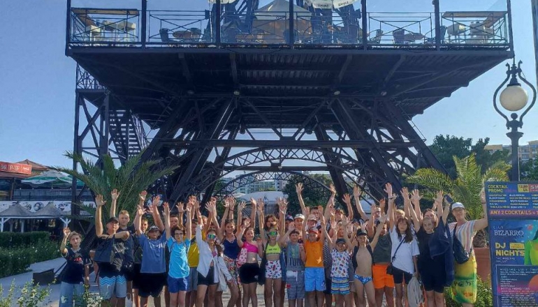 Молодіжний центр ГЛАДІОЛА, ЛІТО 2026 Молодіжний центр ГЛАДІОЛА, ЛІТО 2026