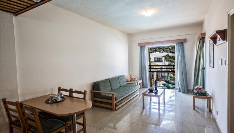 ANTHEA HOTEL APTS ANTHEA HOTEL APTS
