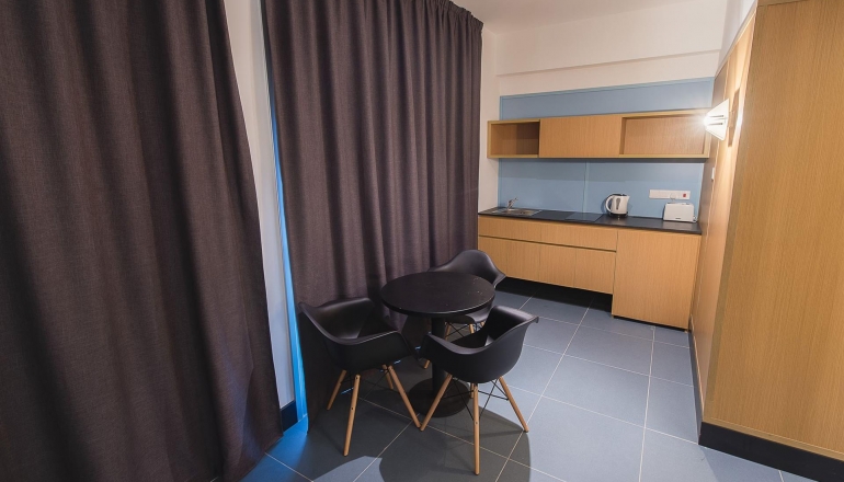 ANTHEA HOTEL APTS ANTHEA HOTEL APTS