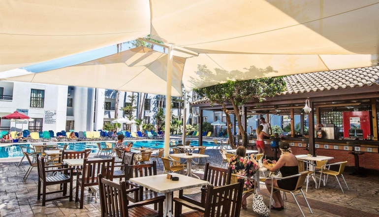 ANTHEA HOTEL APTS ANTHEA HOTEL APTS
