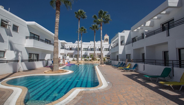 ANTHEA HOTEL APTS ANTHEA HOTEL APTS