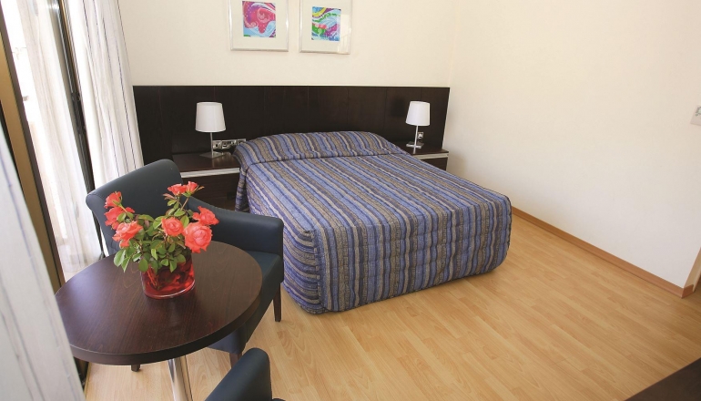 Crown Resort Henipa Crown Resort Henipa