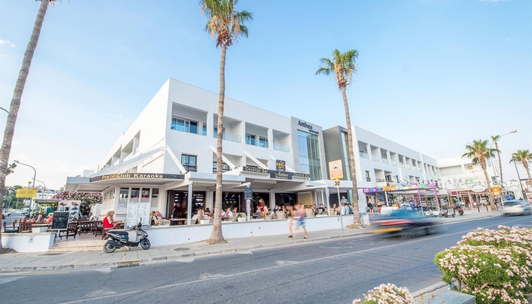 ANTHEA HOTEL APTS ANTHEA HOTEL APTS