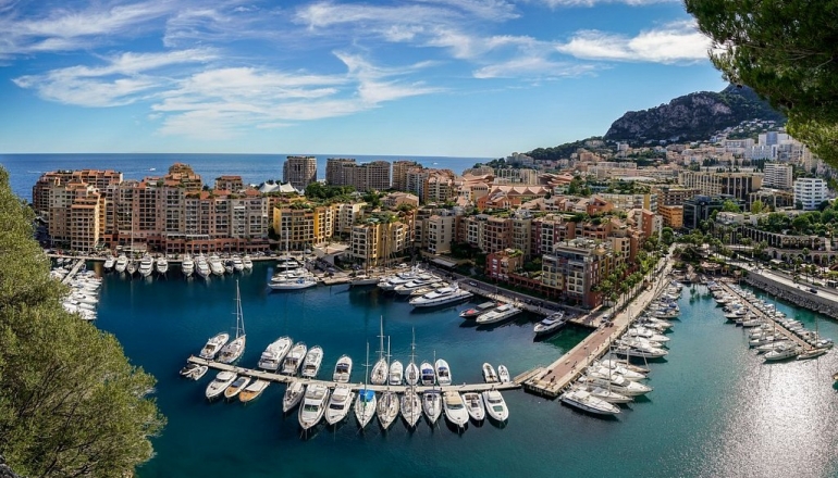 ЛИГУРИЙСКАЯ РИВЬЕРА И БАРСЕЛОНА ЛИГУРИЙСКАЯ РИВЬЕРА И БАРСЕЛОНА