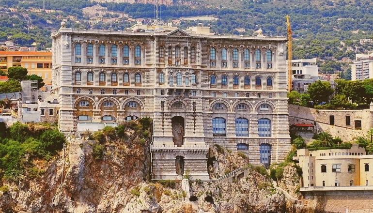 ЛИГУРИЙСКАЯ РИВЬЕРА И БАРСЕЛОНА ЛИГУРИЙСКАЯ РИВЬЕРА И БАРСЕЛОНА