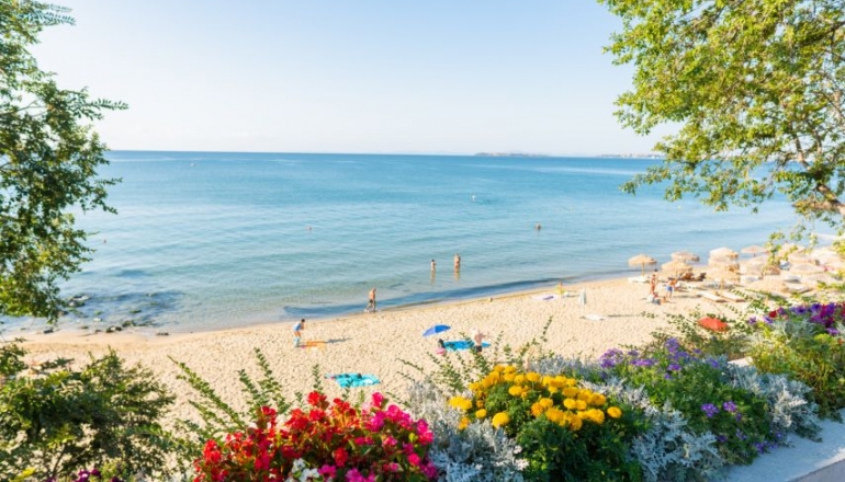 Молодіжний центр "Містрал-2"  Молодіжний центр "Містрал-2"