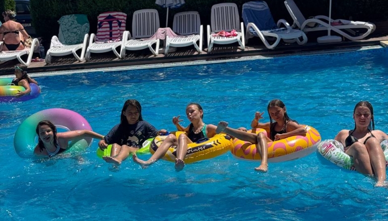 Молодіжний центр ГЛАДІОЛА, ЛІТО 2026 Молодіжний центр ГЛАДІОЛА, ЛІТО 2026