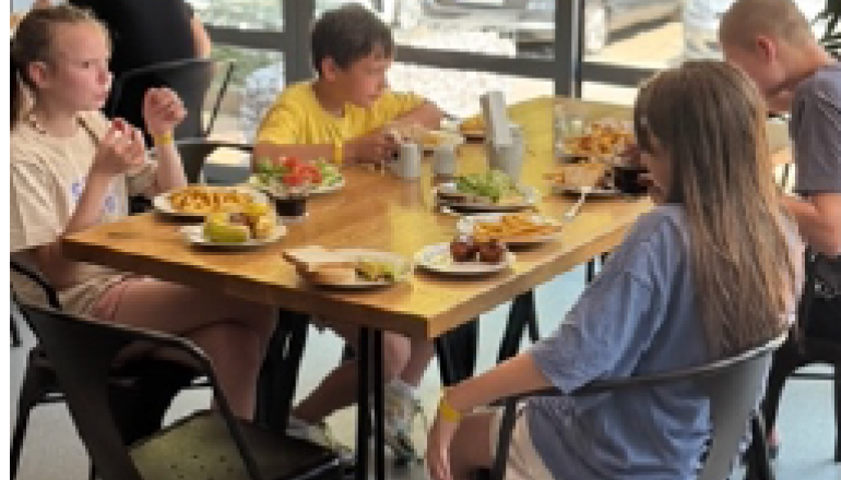 Молодіжний центр ГЛАДІОЛА, ЛІТО 2026 Молодіжний центр ГЛАДІОЛА, ЛІТО 2026