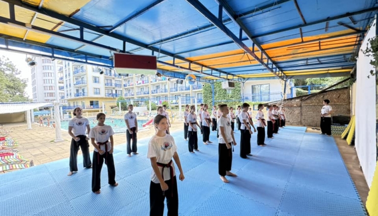 Дитячий табір КАРIБО, ЛІТО 2026 Дитячий табір КАРIБО, ЛІТО 2026