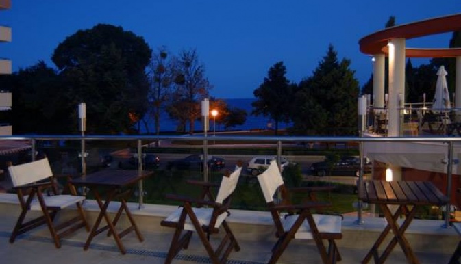 VIGO BEACH APARTHOTEL