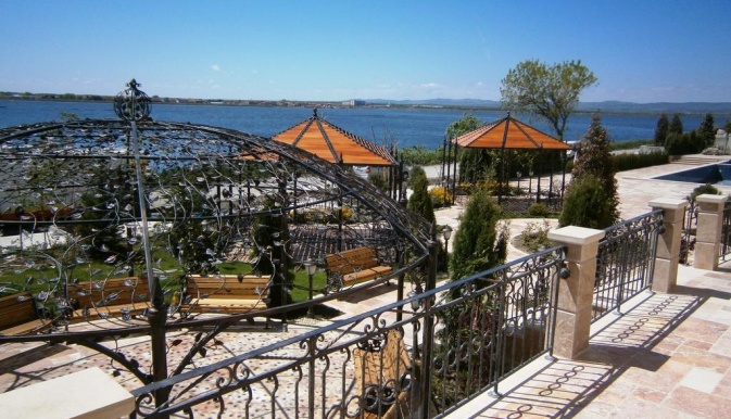 Gardenia Beach Palace Aparthotel