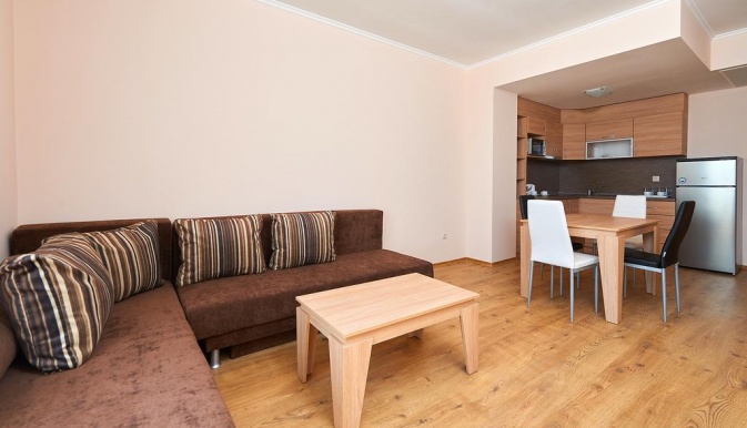 Gardenia Beach Palace Aparthotel