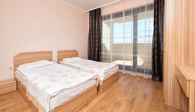 Gardenia Beach Palace Aparthotel