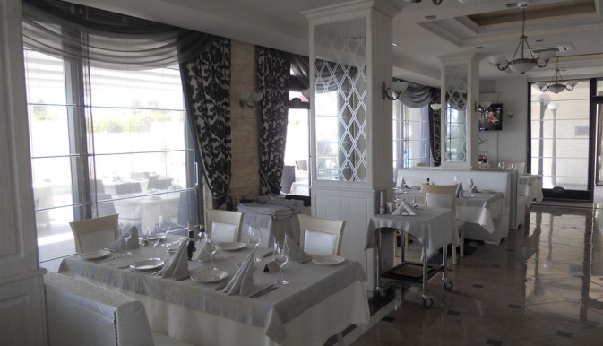 Penelope Palace Aparthotel