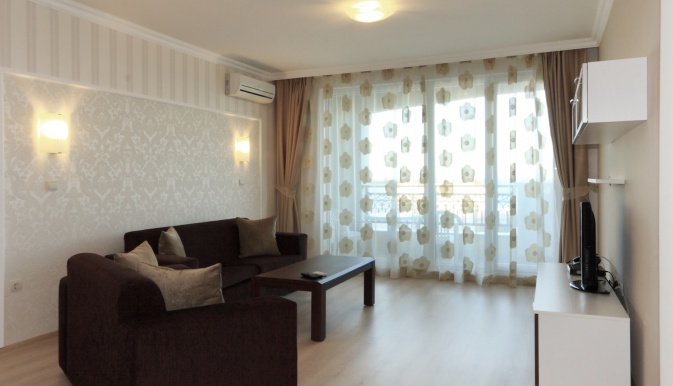 Penelope Palace Aparthotel