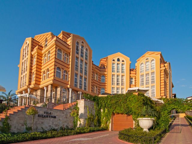 VILLA BIZANTIUM 3* VILLA BIZANTIUM 3*