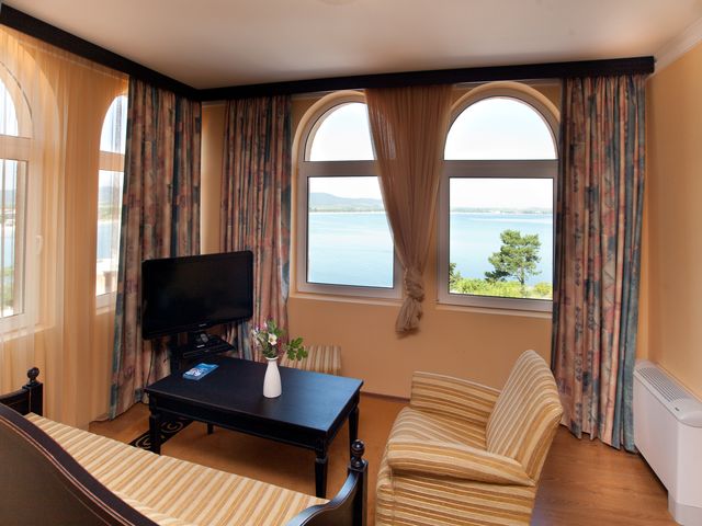 VILLA BIZANTIUM 3* VILLA BIZANTIUM 3*