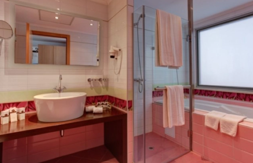 SANDY BAY /EX. MPM ZORNITZA SAND